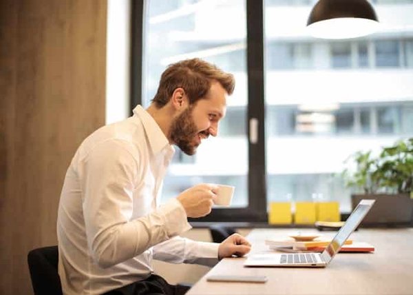 Externaliser certaines fonctions support : pourquoi est-ce un bon choix en entreprise ?